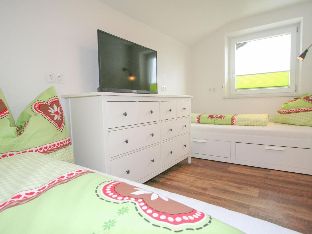 Holiday Mitzi Holiday home